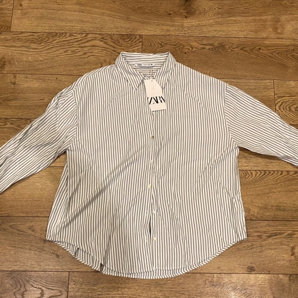 Zara Women Oversized Stripe Shirt (M) - Picture 3 of 3